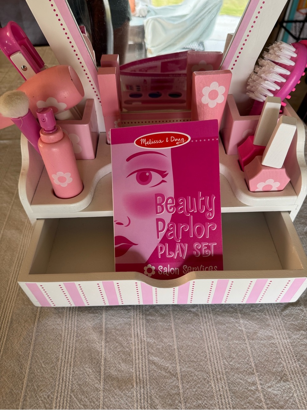 Melissa and Doug 18 piece Wooden Vanity Playset with Mirror - Picture 2 of 3